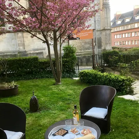 Hotel Boutique Saint-louis Lisieux
