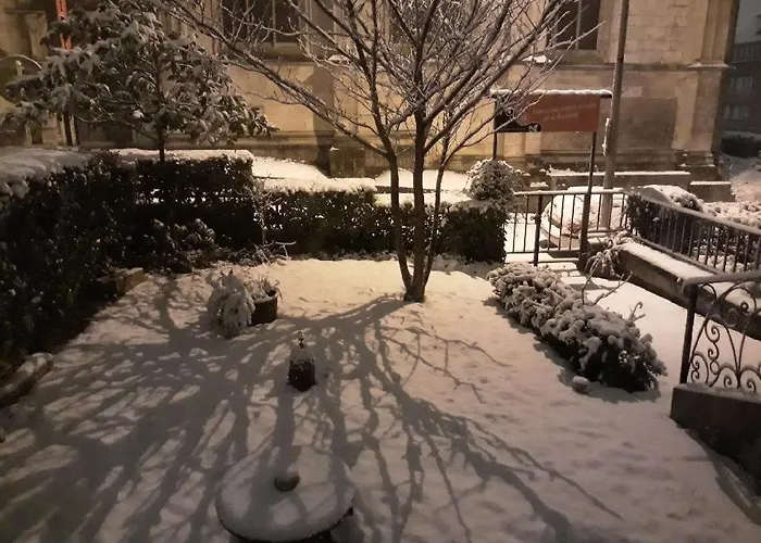 Boutique Saint-louis Hotel