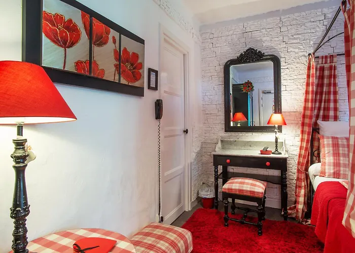 Boutique Saint-louis Hotel