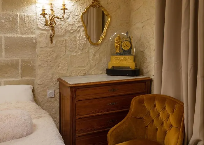 Boutique Saint-louis Hotel