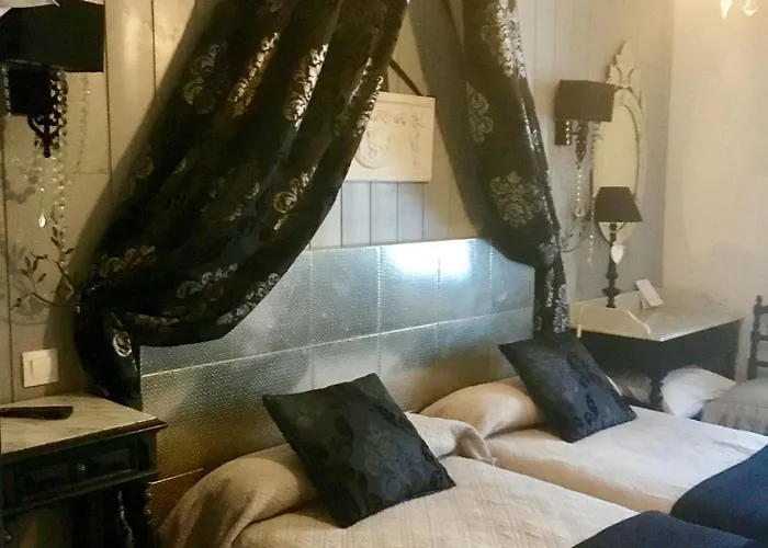 Hotel Boutique Saint-louis 3*