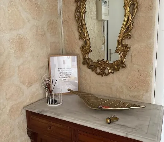 Boutique Saint-louis Hotel