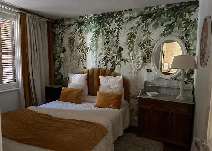 Boutique Saint-louis Hotel Lisieux